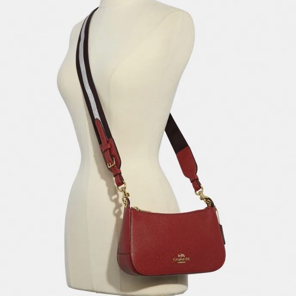 Coach Jes Baguette Crossbody Pebble Leather (Gold/1941 Red).  New with Tag - Picture 9 of 9